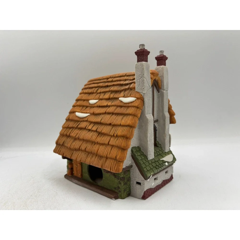 Department 56 1993 Vintage HVC Dickens Village Series Lomas Ltd. Molasses 5808-4
